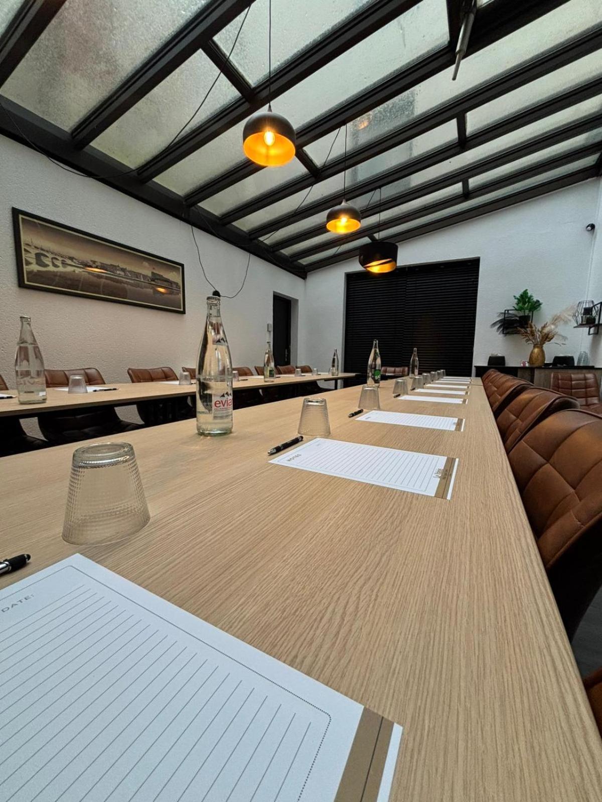 Hotel Le Valois, Cognac Centre Экстерьер фото